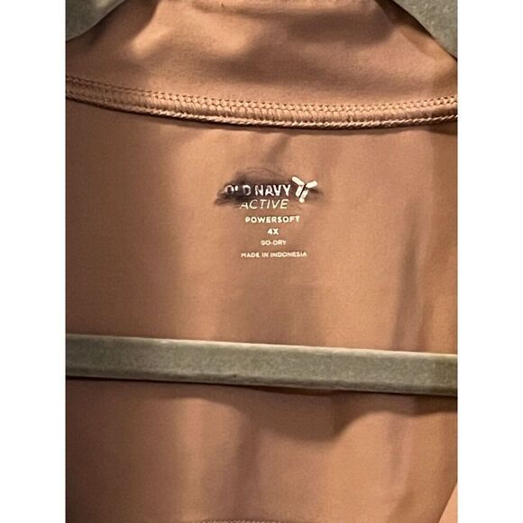 Women’s Old Navy Active Powersoft 4X Go-Dry Brown NWT - Picture 2 of 4